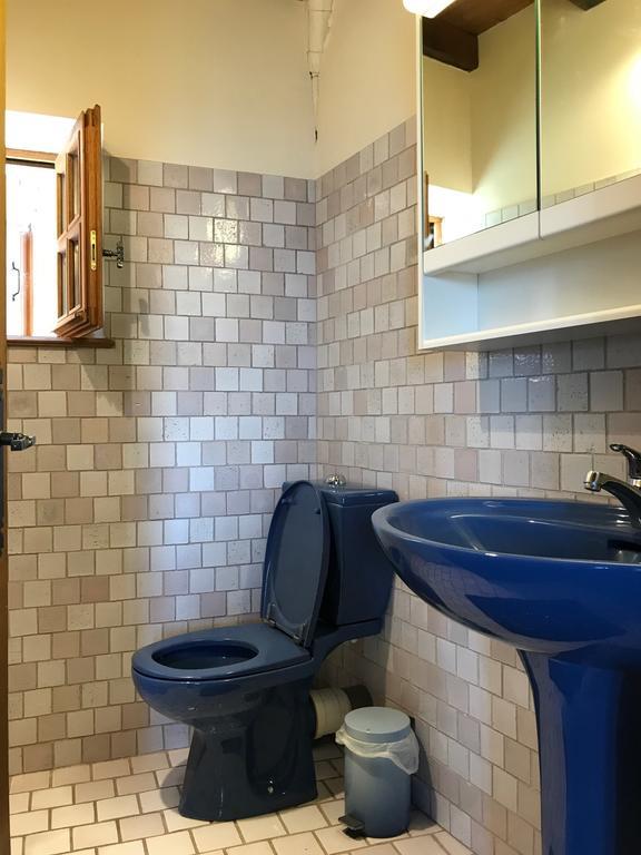 La Petite Maison Des Artistes Castelnau-Pégayrols Zimmer foto